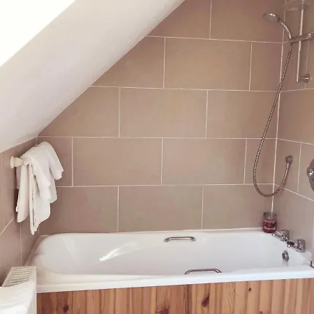 St Ellens Only * Inishbofin